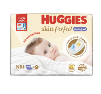 Huggies miếng lót sơ sinh NB1-108+9 miếng ( dứoi 1 tháng )