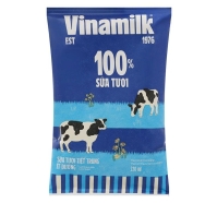 Bịch sữa tươi tiệt trùng Vinamilk ít đường 220 ml